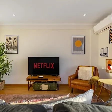 Whome Premium View 2-bed Great For R Workers & Families דירה