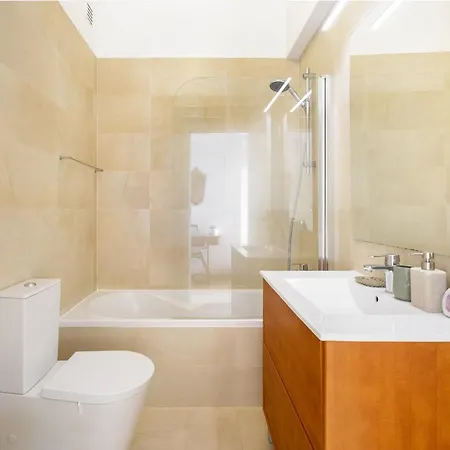 Whome Premium View 2-bed Great For R Workers & Families * Lissabon